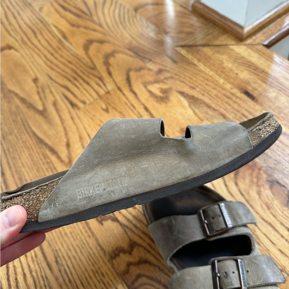 Birkenstocks- Size 41 - Picture 3 of 6